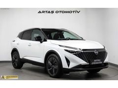 BOYASIZ 2025 NISSAN QASHQAI 1.3DIG-T SKYPACK 42.000 KM'DE