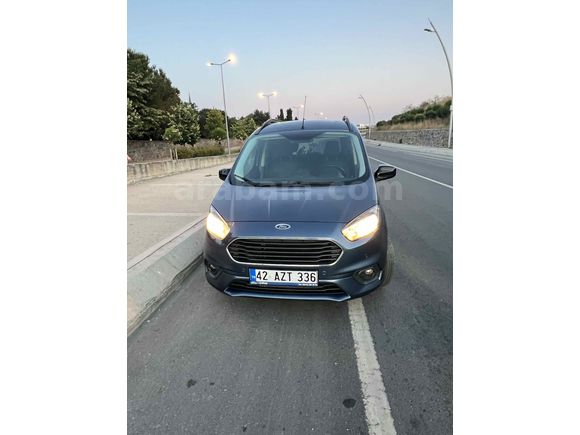 Sahibinden Ford Tourneo Courier 1.0 EcoBoost Titanium Plus 2023 Model 