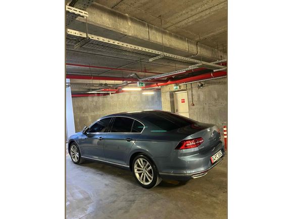 Sahibinden Volkswagen Passat 1.6 TDi BlueMotion Highline 2015 Model İstanbul