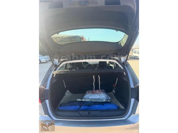 HATASIZ 2017 model Peugeot 308 1.2 puretech Active