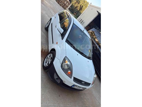 Sahibinden Ford Fiesta 1.4 TDCi Comfort 2007 Model 