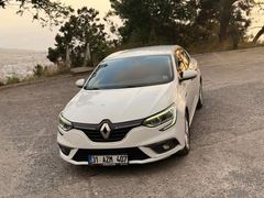 Sahibinden Renault Megane 1.5 Blue DCI Touch 2020 Model 
