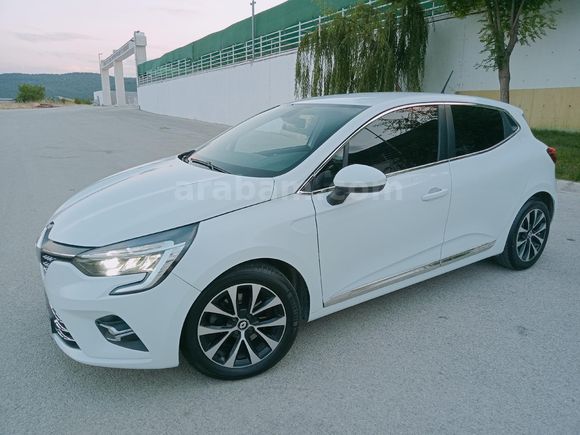 Sahibinden Renault Clio 1.0 TCe Joy 2022 Model