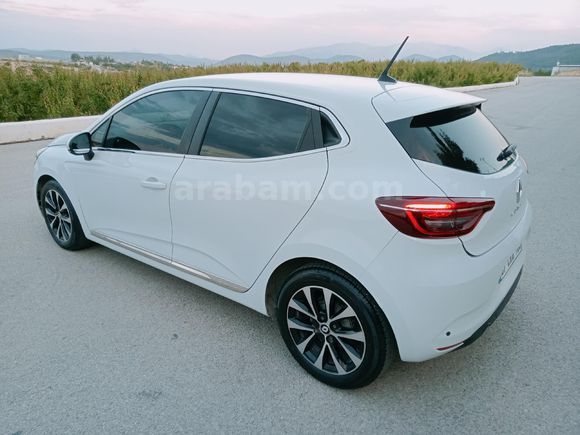 Sahibinden Renault Clio 1.0 TCe Joy 2022 Model