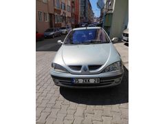 Sahibinden Renault Megane 1.6 Expression 2003 Model  232.000 km Gri (Gümüş)