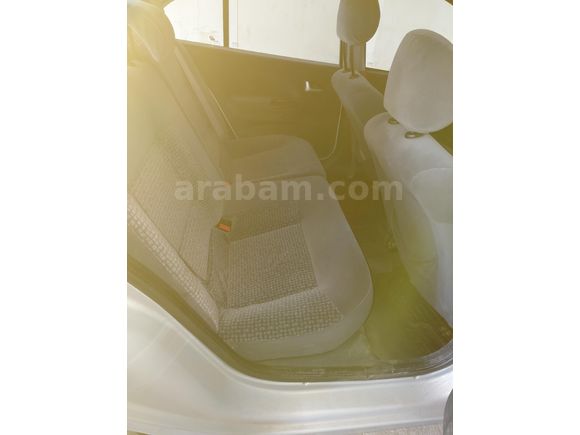 Sahibinden Renault Megane 1.6 Expression 2003 Model  232.000 km Gri (Gümüş)