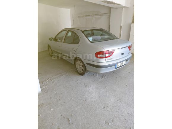 Sahibinden Renault Megane 1.6 Expression 2003 Model  232.000 km Gri (Gümüş)
