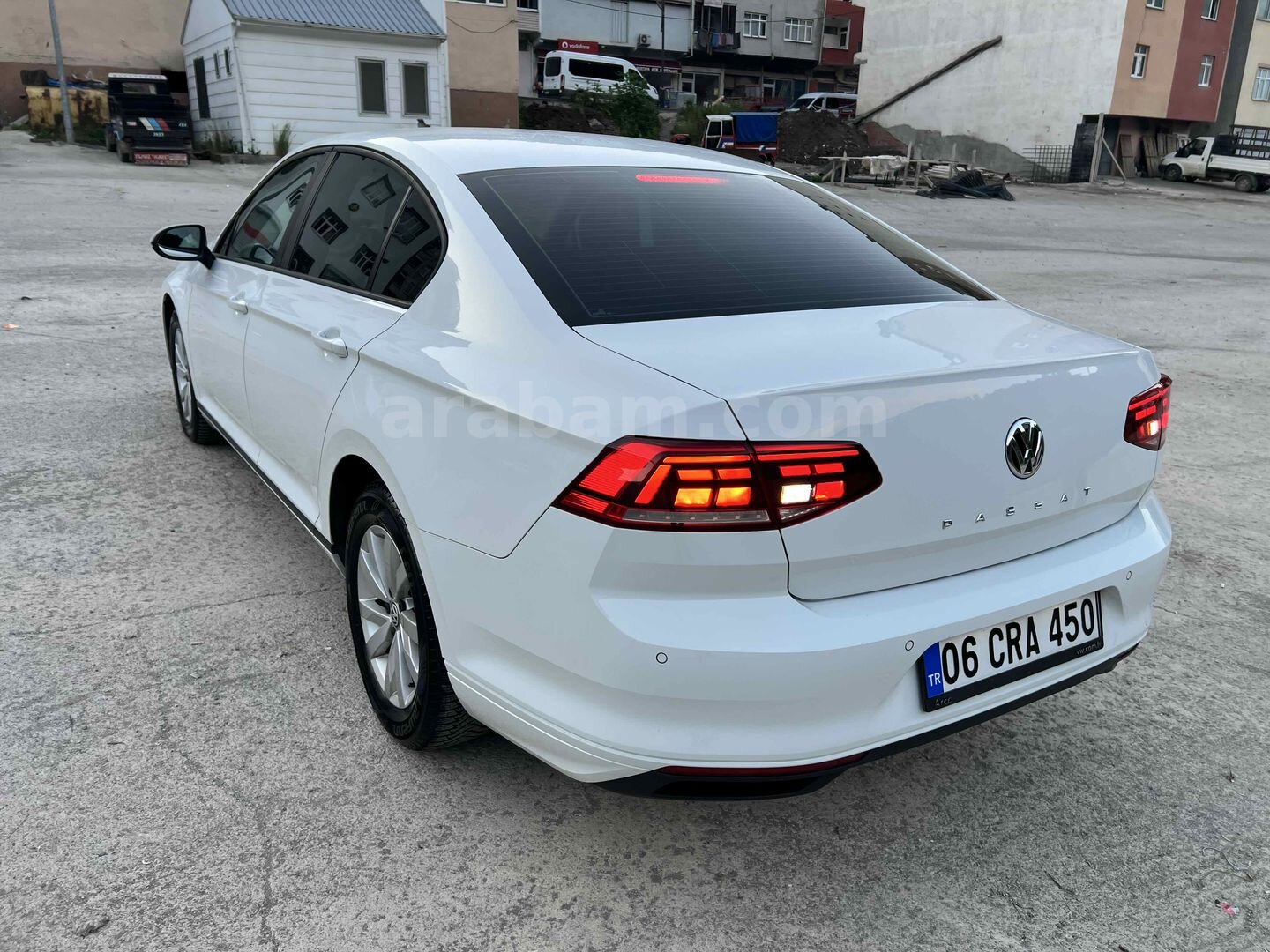 Galeriden Volkswagen Passat 1.6 TDi 2020 Model Ordu 127.952 km Beyaz 6