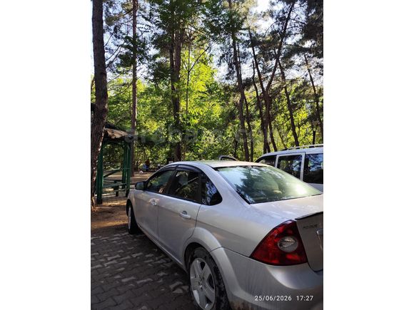 Sahibinden Ford Focus 1.6 TDCi Trend 2011 Model