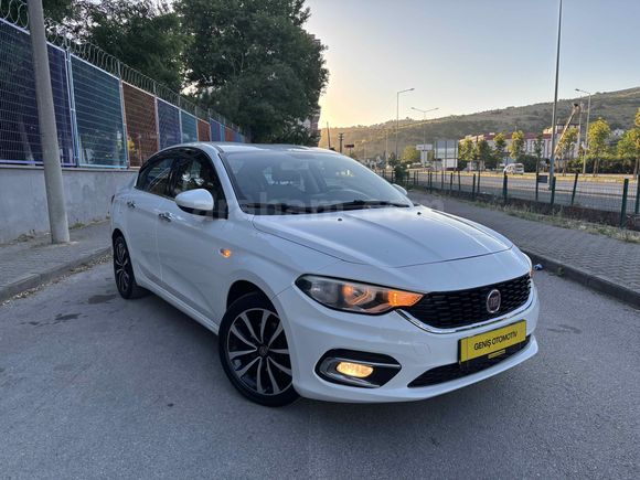Galeriden Fiat Egea 1.6 Multijet Lounge 2015 Model Balıkesir