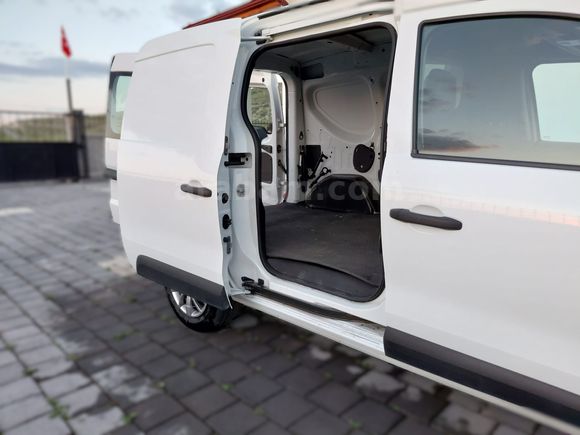Sahibinden Renault Express Van 1.5 BlueDCI Joy 2022 Model 