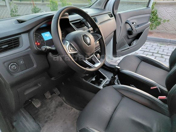 Sahibinden Renault Express Van 1.5 BlueDCI Joy 2022 Model 