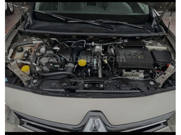 Galeriden Renault Clio 1.5 dCi Icon 2014 Model Yalova