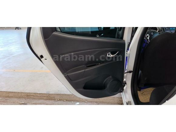 Galeriden Renault Clio 1.5 dCi Icon 2014 Model Yalova