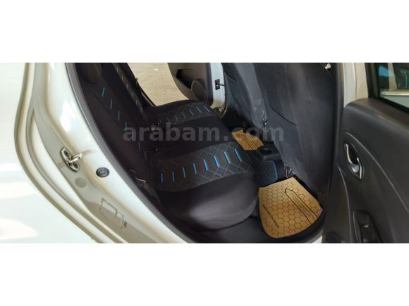 Galeriden Renault Clio 1.5 dCi Icon 2014 Model Yalova