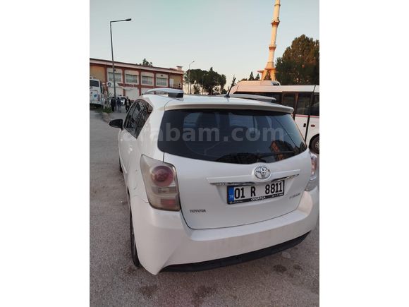 Sahibinden Toyota Verso 1.6 D-4D Elegant 2014 Model