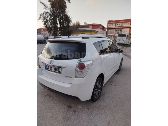 Sahibinden Toyota Verso 1.6 D-4D Elegant 2014 Model