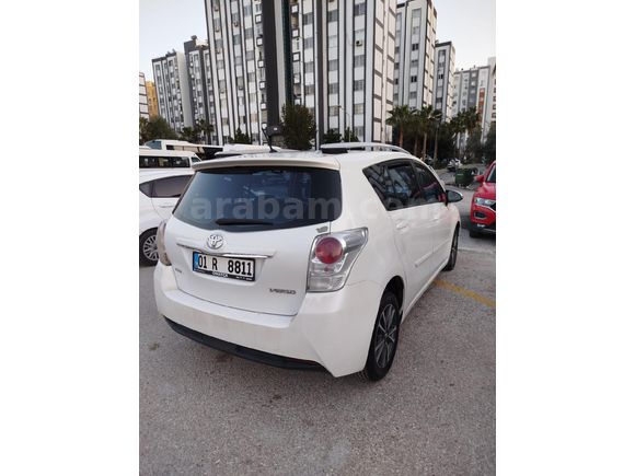 Sahibinden Toyota Verso 1.6 D-4D Elegant 2014 Model