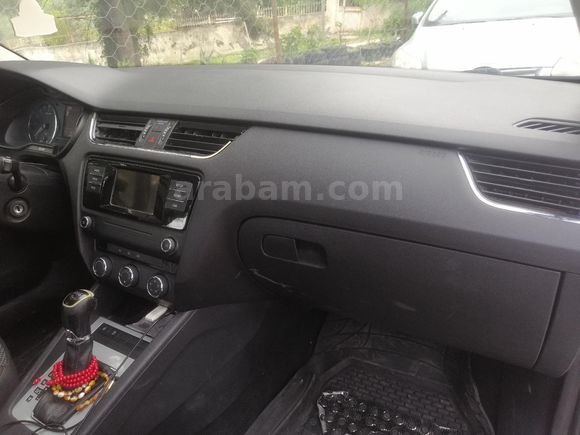 Sahibinden Skoda Octavia 1.6 TDI Ambition 2015 Model