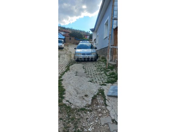 Sahibinden Volkswagen Bora 1.6 Comfortline 2002 Model.  330 Binde Rekteve yapıldı