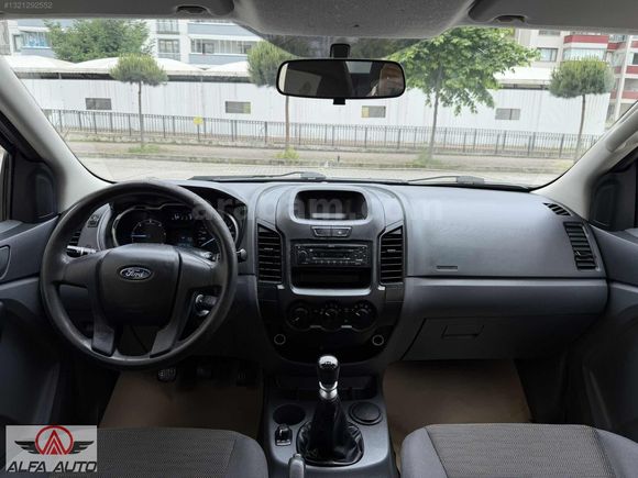 ALFA AUTO'DAN 2013 ÇIKIŞLI 4x4 2.2 KABİNLİ FORD RANGER