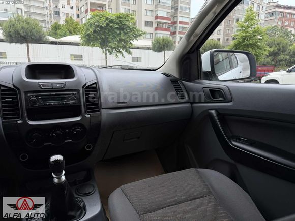 ALFA AUTO'DAN 2013 ÇIKIŞLI 4x4 2.2 KABİNLİ FORD RANGER