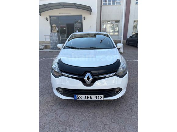 Sahibinden Renault Clio 1.5 dCi Joy 2015 Model  167.000 km Beyaz