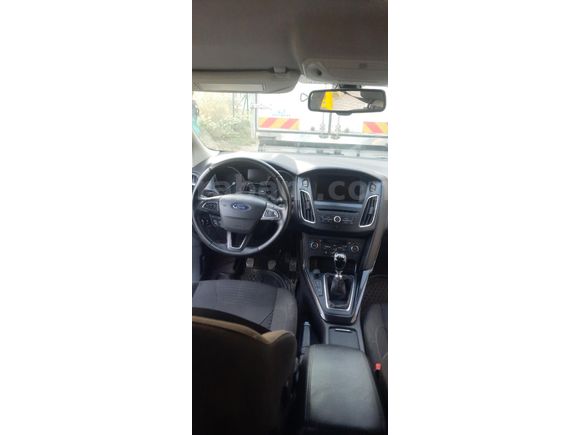 Sahibinden Ford Focus 1.6 TDCi Titanium 2015 Model