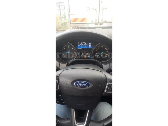 Sahibinden Ford Focus 1.6 TDCi Titanium 2015 Model