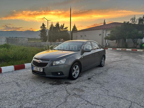 Sahibinden Chevrolet Cruze 1.6 LS 2010 Model