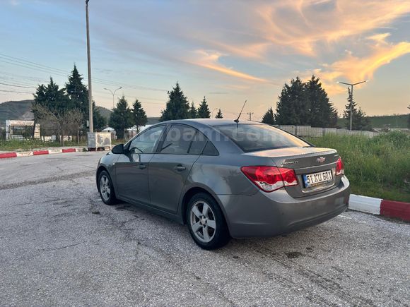 Sahibinden Chevrolet Cruze 1.6 LS 2010 Model