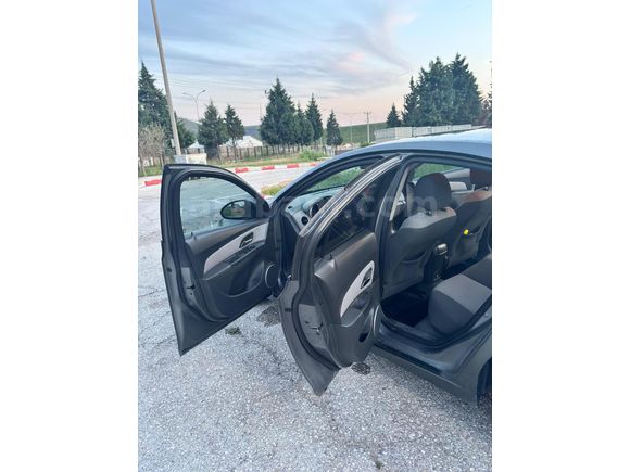 Sahibinden Chevrolet Cruze 1.6 LS 2010 Model