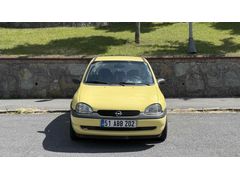 OPEL CORSA 2000 16V GLS HATASIZ DEĞİŞENSİZ BOYASIZ ORJ 168 KM 