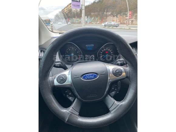 Sahibinden Ford Focus 1.6 Ti-VCT Style Plus 2011 Model 
