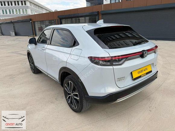 HONDA HR-V1.5 E-HEV HYBRİD ADVANCE CVT HATASIZ