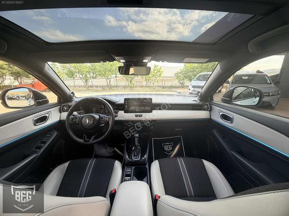 2024-HONDA-HRV-19 BİN-KM-HATASIZ-HYBRİT-STYLE PLUS-CAM TAVAN-