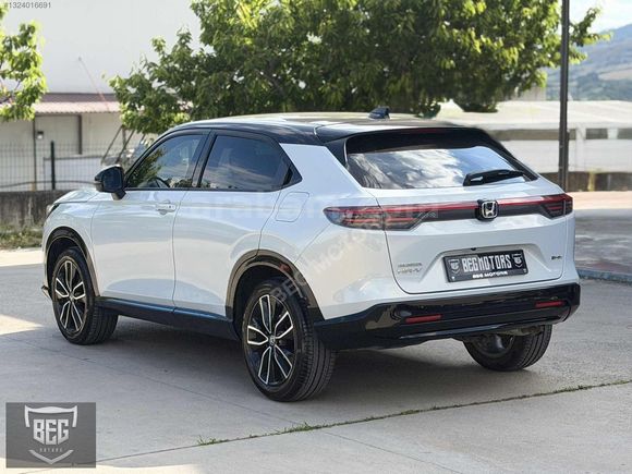 2024-HONDA-HRV-19 BİN-KM-HATASIZ-HYBRİT-STYLE PLUS-CAM TAVAN-