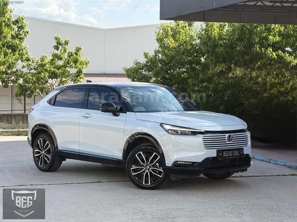 2024-HONDA-HRV-19 BİN-KM-HATASIZ-HYBRİT-STYLE PLUS-CAM TAVAN-