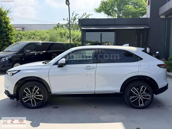SANDIKÇI 2.EL 2025 HR-V 1.5 e-HEV Hybrid Advance CVT