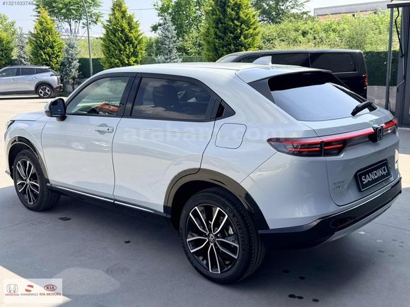 SANDIKÇI 2.EL 2025 HR-V 1.5 e-HEV Hybrid Advance CVT