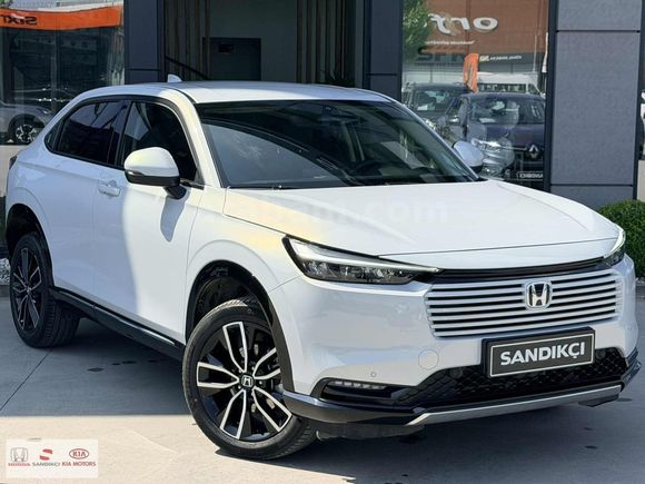 SANDIKÇI 2.EL 2025 HR-V 1.5 e-HEV Hybrid Advance CVT