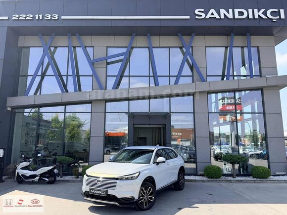 SANDIKÇI 2.EL 2025 HR-V 1.5 e-HEV Hybrid Advance CVT