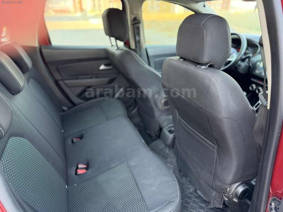 UZMAN AUTO DAN 2019 MODEL 1.3 TCE PRESTİJ KM 182 BİN DE