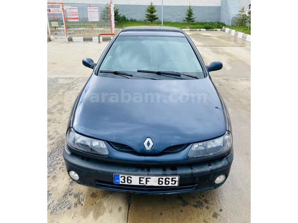Sahibinden Renault Laguna 1.6 RXE 2002 Model  300.000 km Lacivert