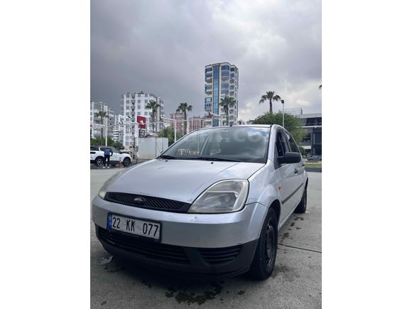 Sahibinden Ford Fiesta 1.4 Comfort 2005 Model 