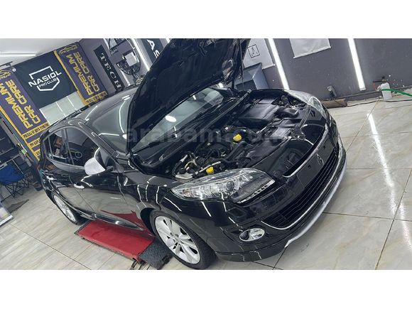 Sahibinden Renault Megane 1.5 dCi Privilege 2012 Model