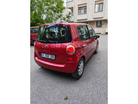 Sahibinden Renault Modus 1.4 Dynamique 2006 Model  228.000 km Kırmızı