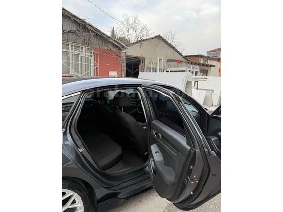 Sahibinden Honda Civic 1.5 i-VTEC Elegance 2021 Model 