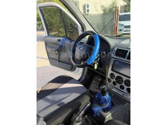 2006 Hatasız Boyasız Ford Connect