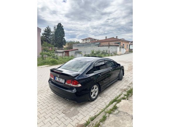 Sahibinden Honda Civic 1.6i VTEC Elegance 2010 Model 